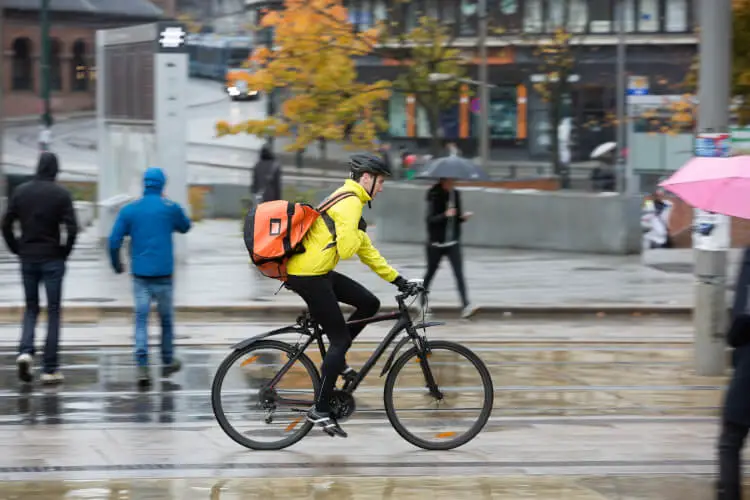 delivering food on electric bike