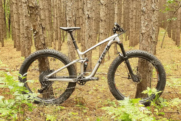 Do Fat Bikes Need Suspension? It Depends - eBike Pursuits