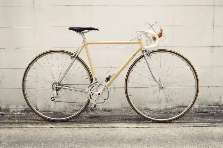 date creation bicyclette exacte